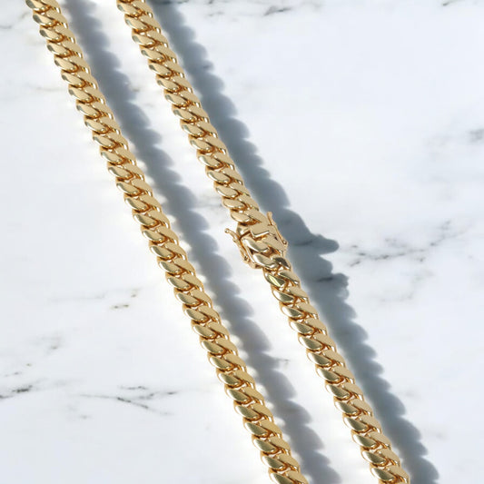 10K YG Cuban Links Chain / 134.35gr / 9.4mm / 24in /