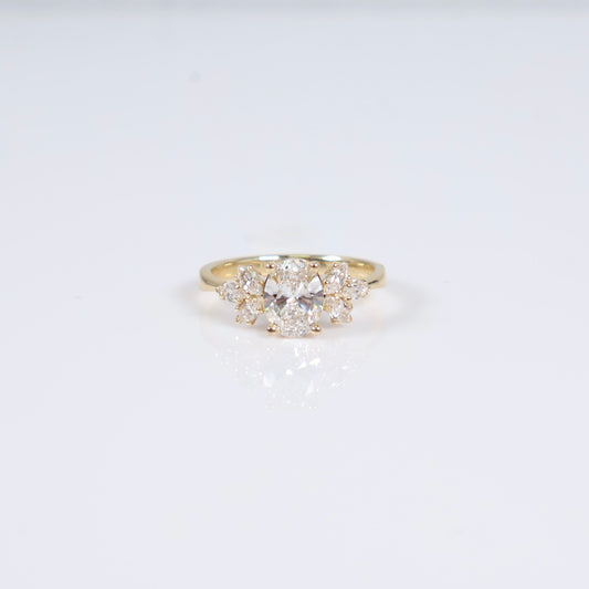 14K YG Lab Diamond Oval Brilliant With Certificate Engagement Ring / 2.7gr / Sz 6.5 / 1.05Ct Lab Dia / E / VS1