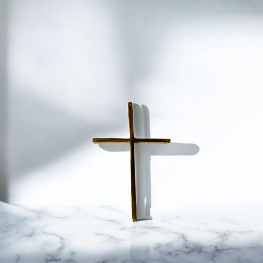 18K Yellow Gold Cross Pendant / 2.2gr