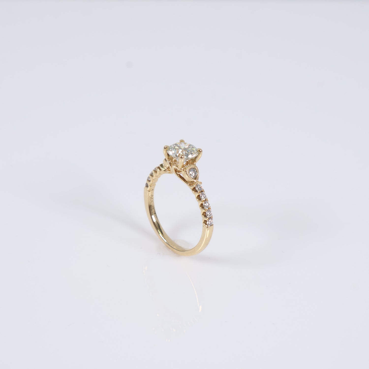 14K YG Natural Diamond Round Brilliant With Certificate Engagement Ring / 2.65gr / Sz 6 1/4 / 1.11Ct / H / VVS1