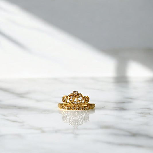 18K Yellow Gold Princess Crown Ring With Zircons / 2.1gr / Size 8