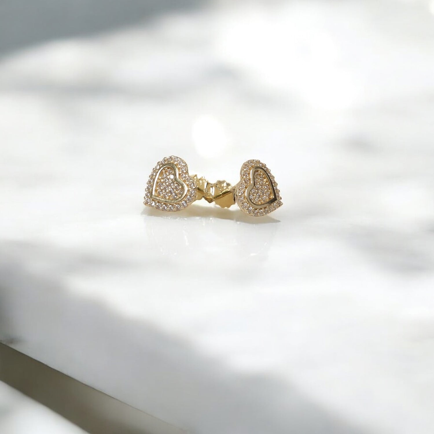 14K YG Luxury Heart Stud Earrings / 1.87gr / 10mm /