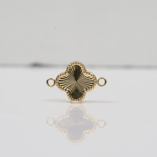 18K YG Diamond Cut Clover Ironwork / 1.42gr / 0.6in /