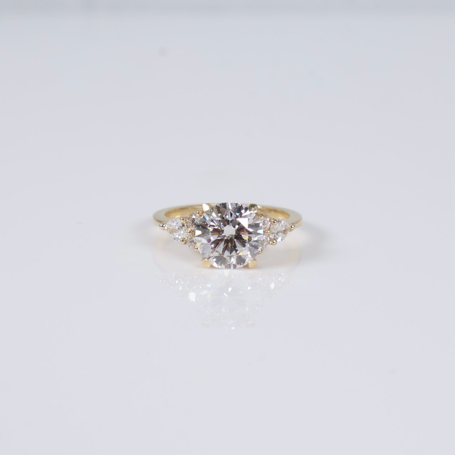 14K YG Lab Diamond Round Brilliant Engagement Ring / 3.42gr / Sz 6 3/4 / 2.46Ct Lab Dia / E / VS1