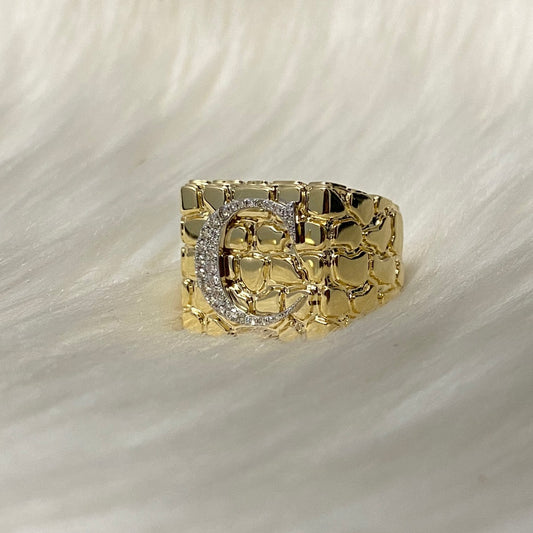 10K Yellow Gold Nugget Letter C Ring 0.29Ct Dia / 12.4gr / Size 11