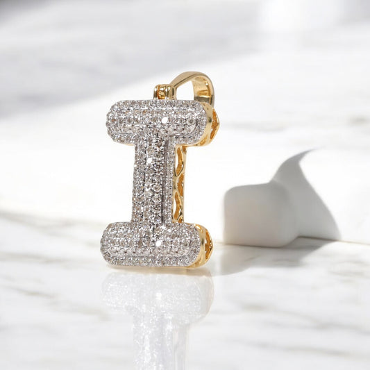 10K YG Diamond Letter I Pendant / 2.3gr / 1.1in / 0.43Wt Dia