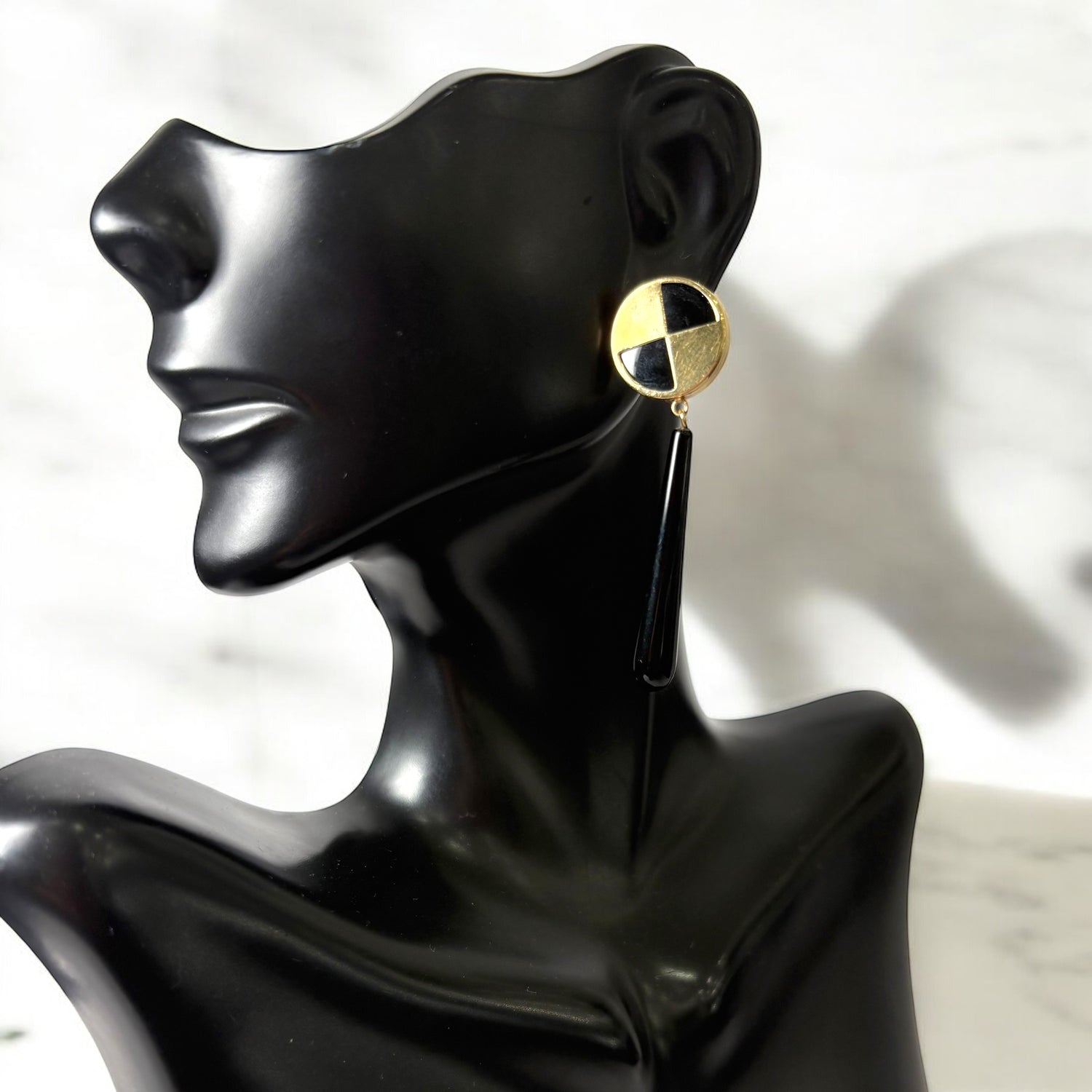 14K Yellow Gold Onix Stud Earrings / 6.3gr