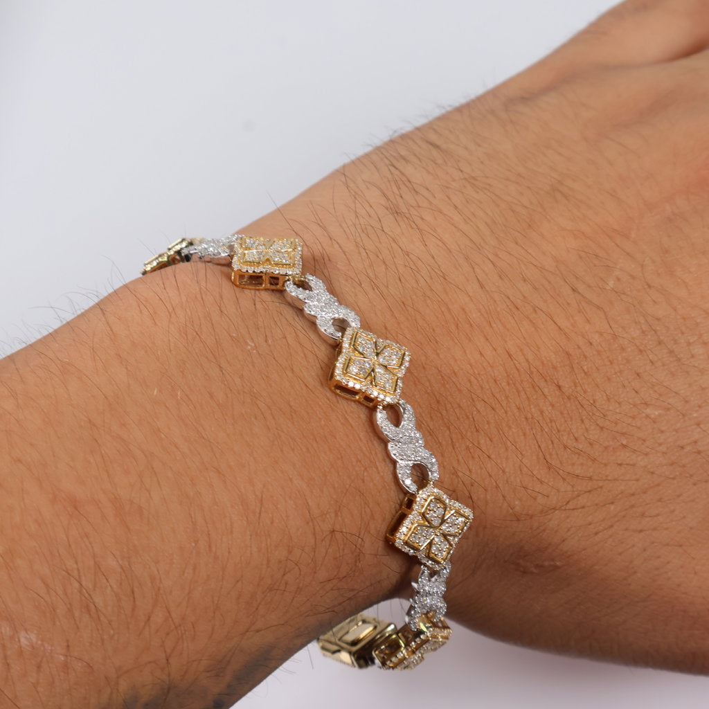 10K YG Diamond Infinity Flower Link Bracelet / 16.6gr / 6.2mm / 8in / 4Ct / VS2-SI / G-H