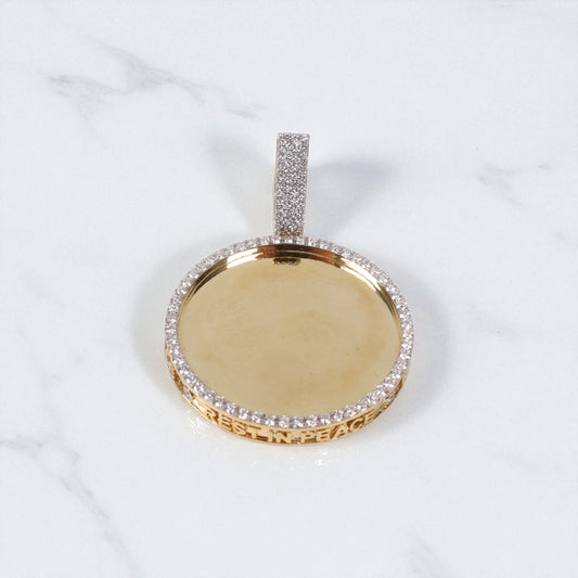 10K YG Diamond Memoral Pendant Pendant / 20.47gr / 1.5 - 2.2in / 1.89 Wt Dia