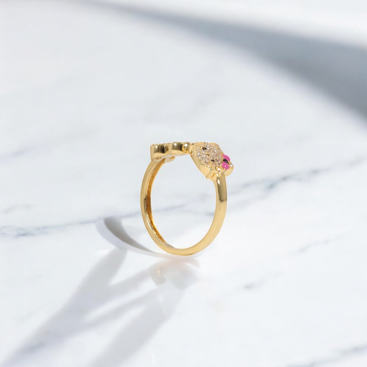 10K YG Diamond HK - Letter L Rings / 2.25gr / Sz 6 3/4 / 0.13Wt Dia