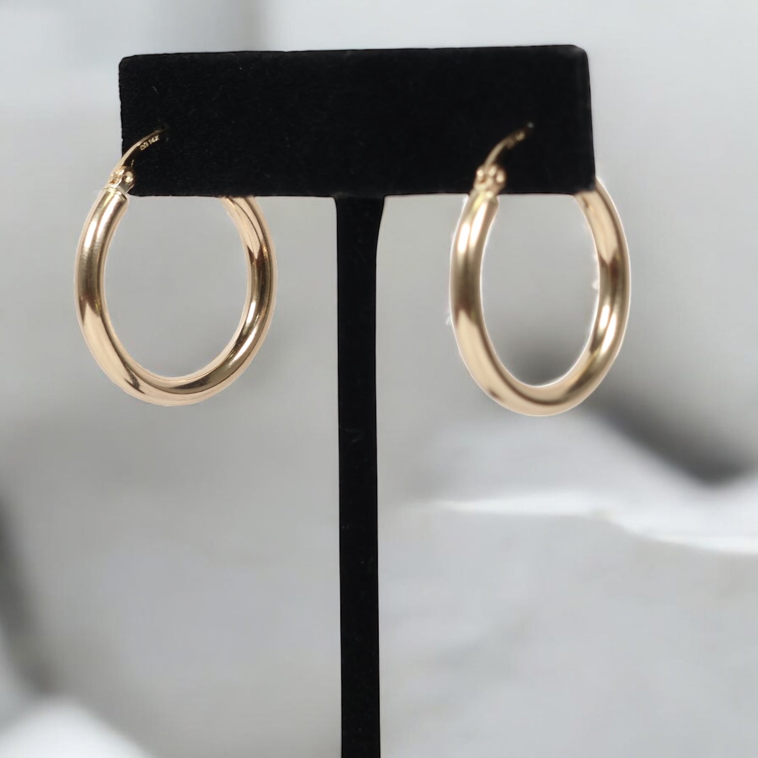 14K YG Fashion Hoop Earrings / 1.96gr / 1.1in /