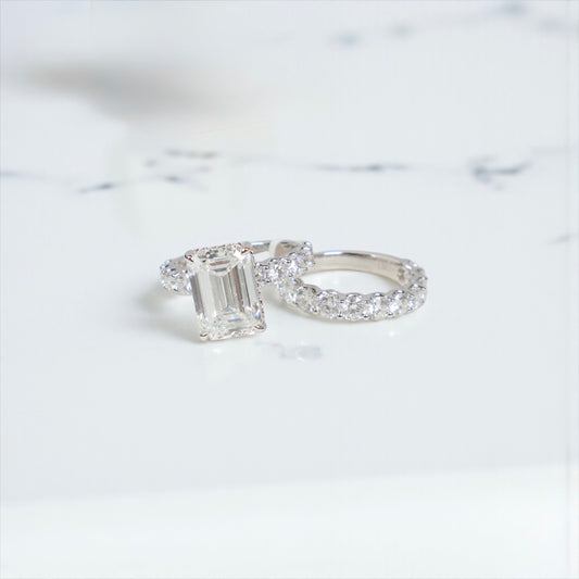 14K WG Lab Diamond Emeral Cut Duo Engagement Ring / 8.85gr / Sz 6 1/4 / EM-6.09Ct / Lab D-3.59Ct