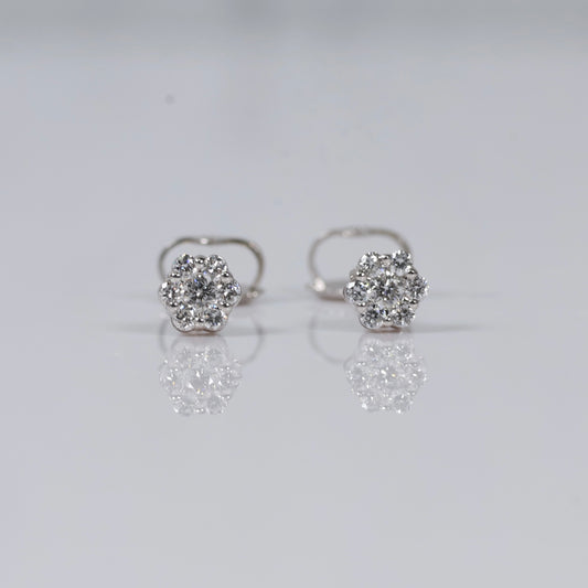 14K WG  Lab Diamond Flower Stud Earrings / 0.90gr / 4mm / 0.24 CTTW Lab Dia Vs / E-F