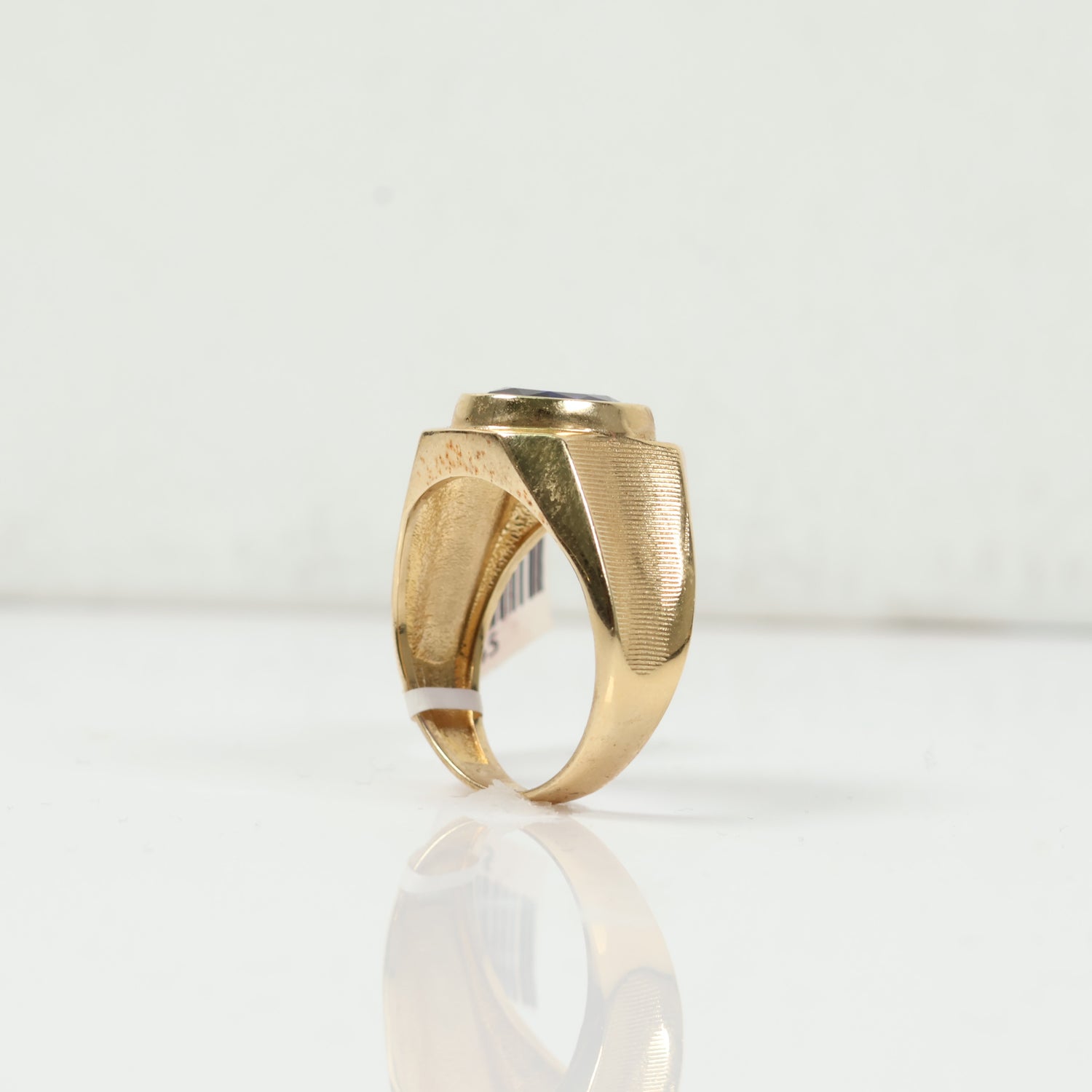 14K Yellow Gold Luxury Ring With Blue Zircon / 7.1gr / Size 10