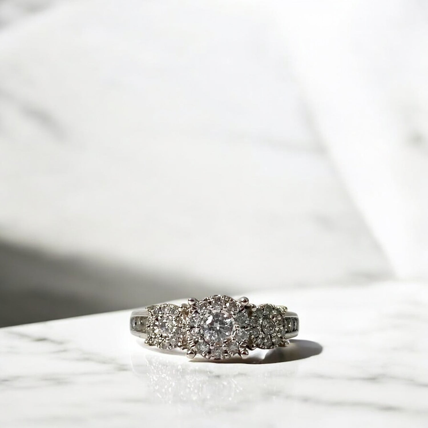 14K White Gold Diamond Fashion Engagement Ring Ct Dia / 4.7gr / Size 7.5