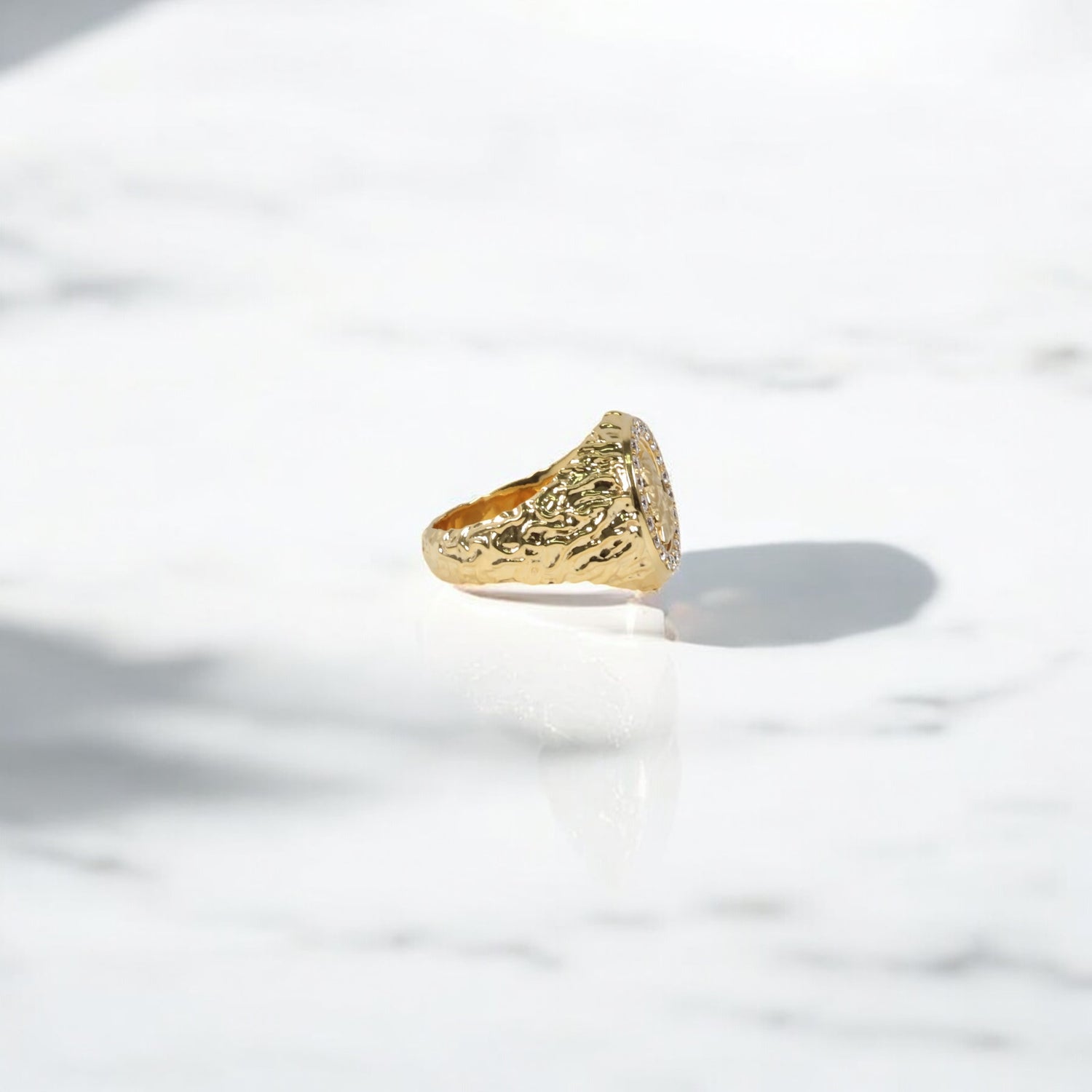 10K YG Diamond Jesus Face Rustic Rings / 9.13gr / Sz 8 / 0.53Wt Dia