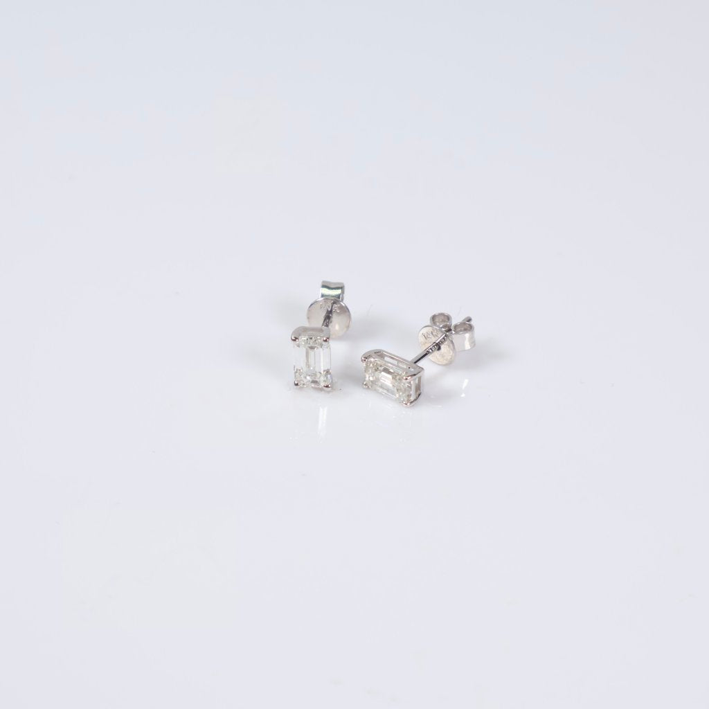 14K WG Lab Diamond Emerald Cut Stud Earrings / 0.92gr / 6mm / 0.86Ct Lab / VS / F