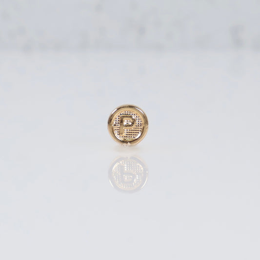 18K YG Letter P Textured Circle Ironwork / 0.2gr / 7mm /