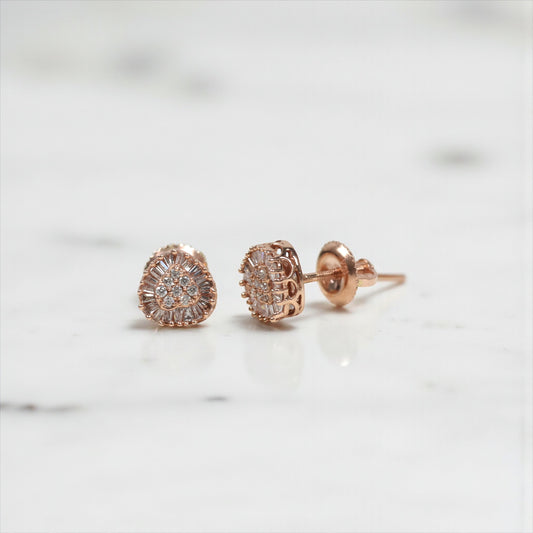 10K RG Diamond Little Heart Stud Earrings / 1.46gr / 7mm / D 0.33Ct