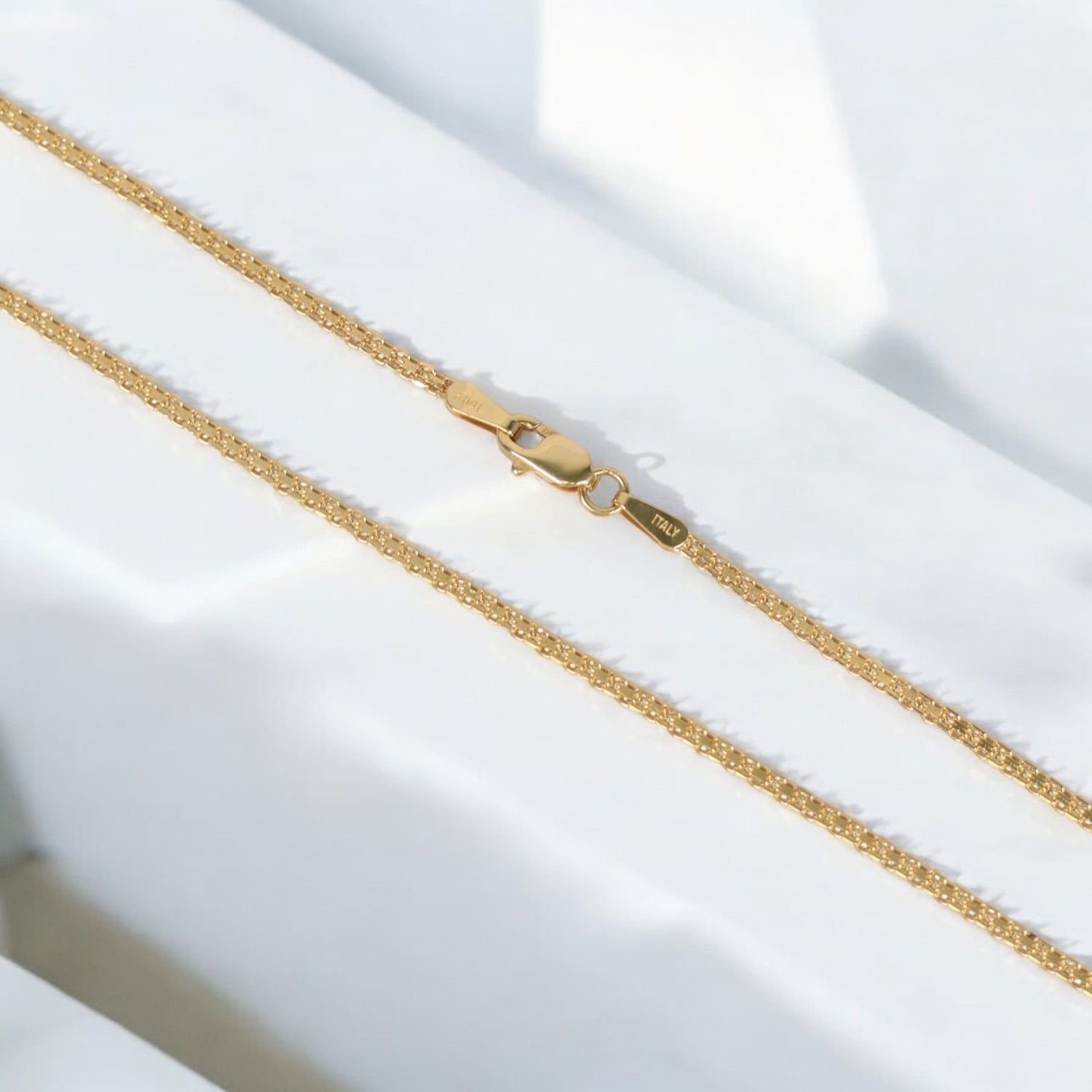 18K YG Butterfly Set Jewelry / 4.9gr / 1.6mm / 17in / Zircons