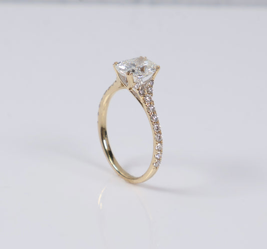 14K YG Lab Diamond Cushion Brilliant With Certificate Engagement Ring / 1.93gr / Sz 7 / 1.90 CTTW Lab VS / E-F