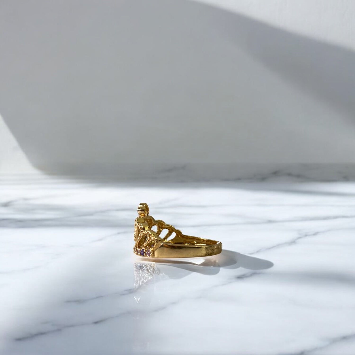 18K Yellow Gold Crown 15S Ring With Zircons / 3.3gr / Size 7