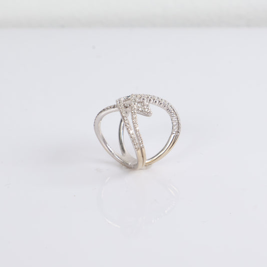 Wowen Ring 14K White Gold With Diamonds / 7.8gr / Size 6.5