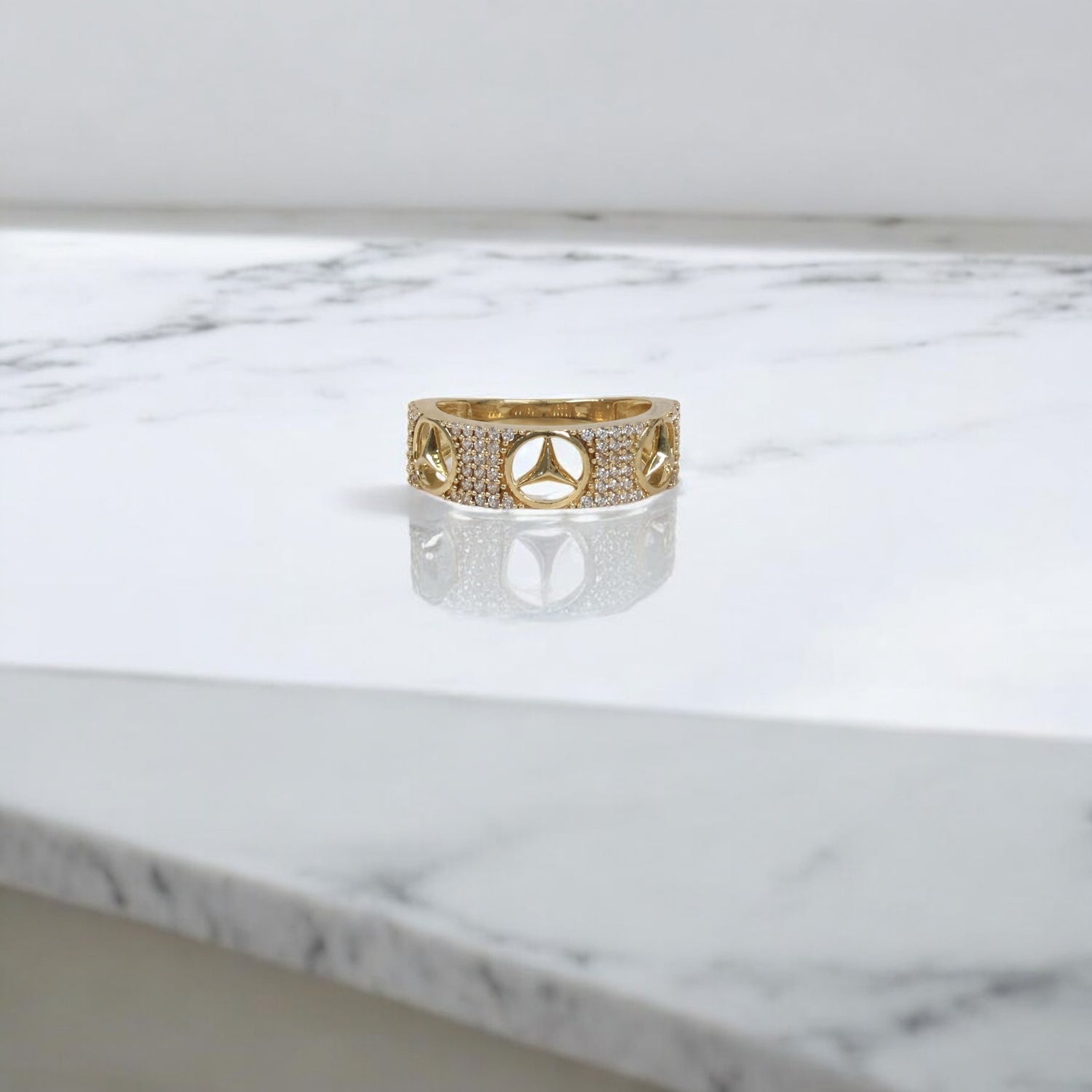 10K YG MB Fashion Rings / 4.75gr / Sz 11 / White Zircons