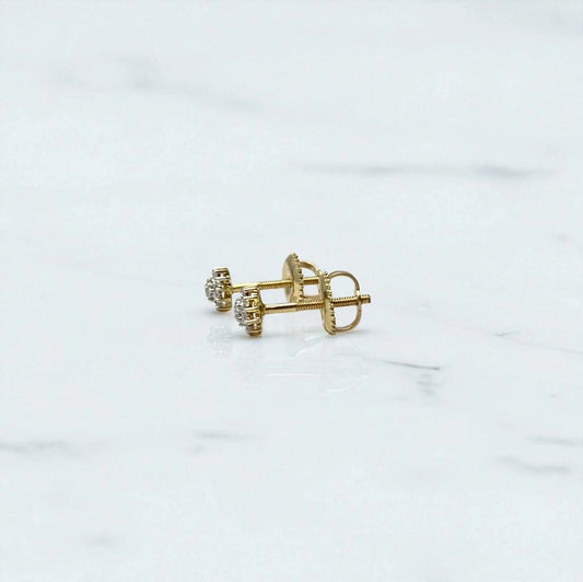 10K Yellow Gold Diamond Flower Stud Earrings 0.07Ct Dia / 0.76gr / 5mm