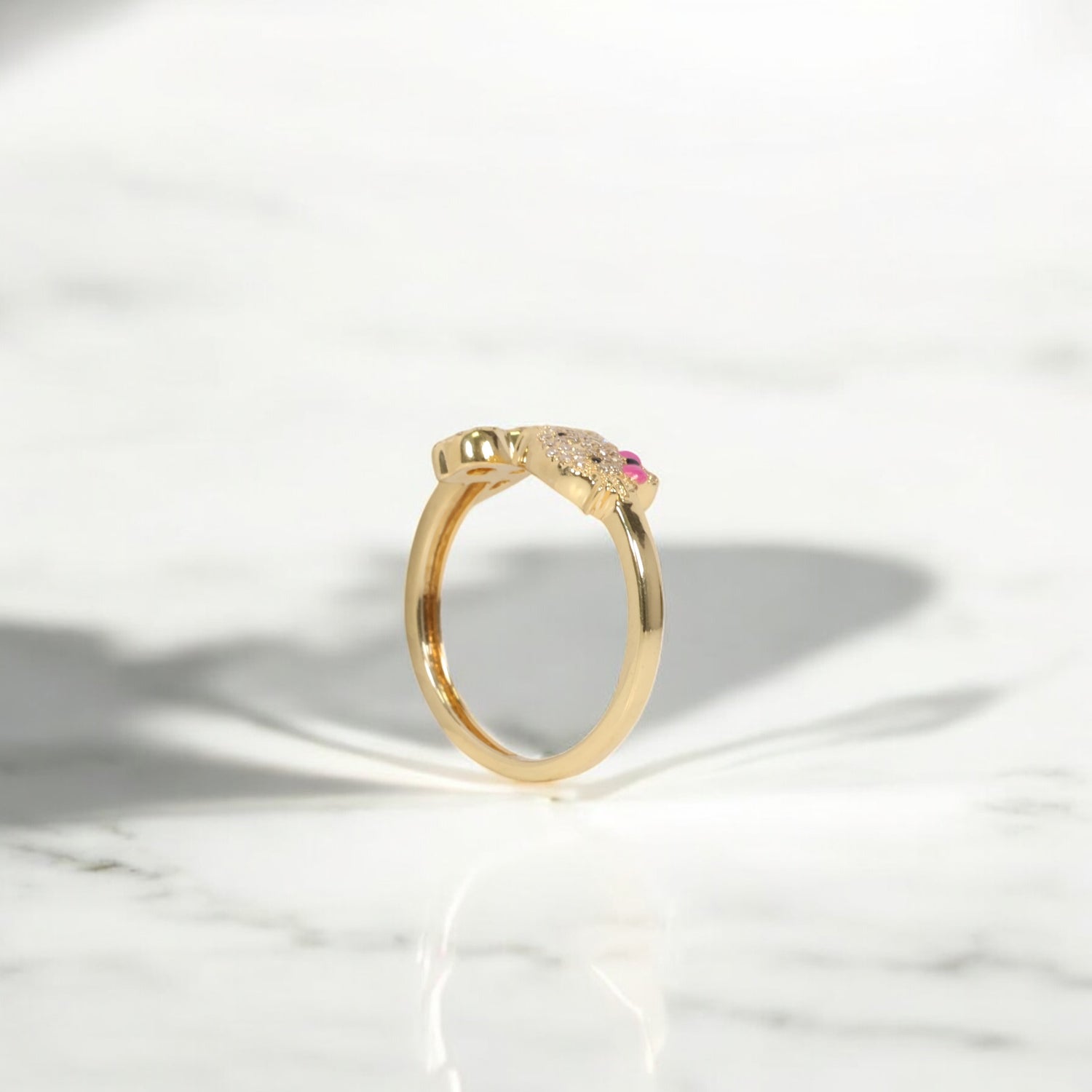 10K YG Diamond HK - Letter E Rings / 2.3gr / Sz 6.5 / 0.12Wt Dia