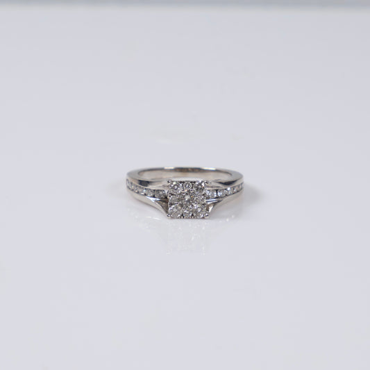 14K WG Diamond Square Luxury Engagement Ring / 3.6gr / Sz 5 / Ct Dia