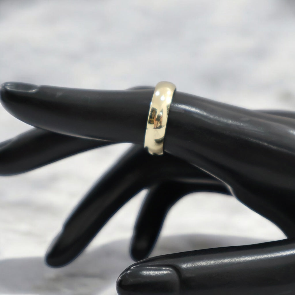 14K YG Luxury Engagement Ring / 2.17gr / 2mm / Sz 6