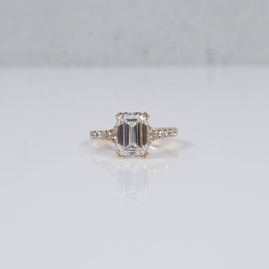 14K YG Lab Diamond Emerald Cut With Certificate Engagement Ring / 2.82gr / Sz 7 / 2.15 CTTW Lab VS / E-F