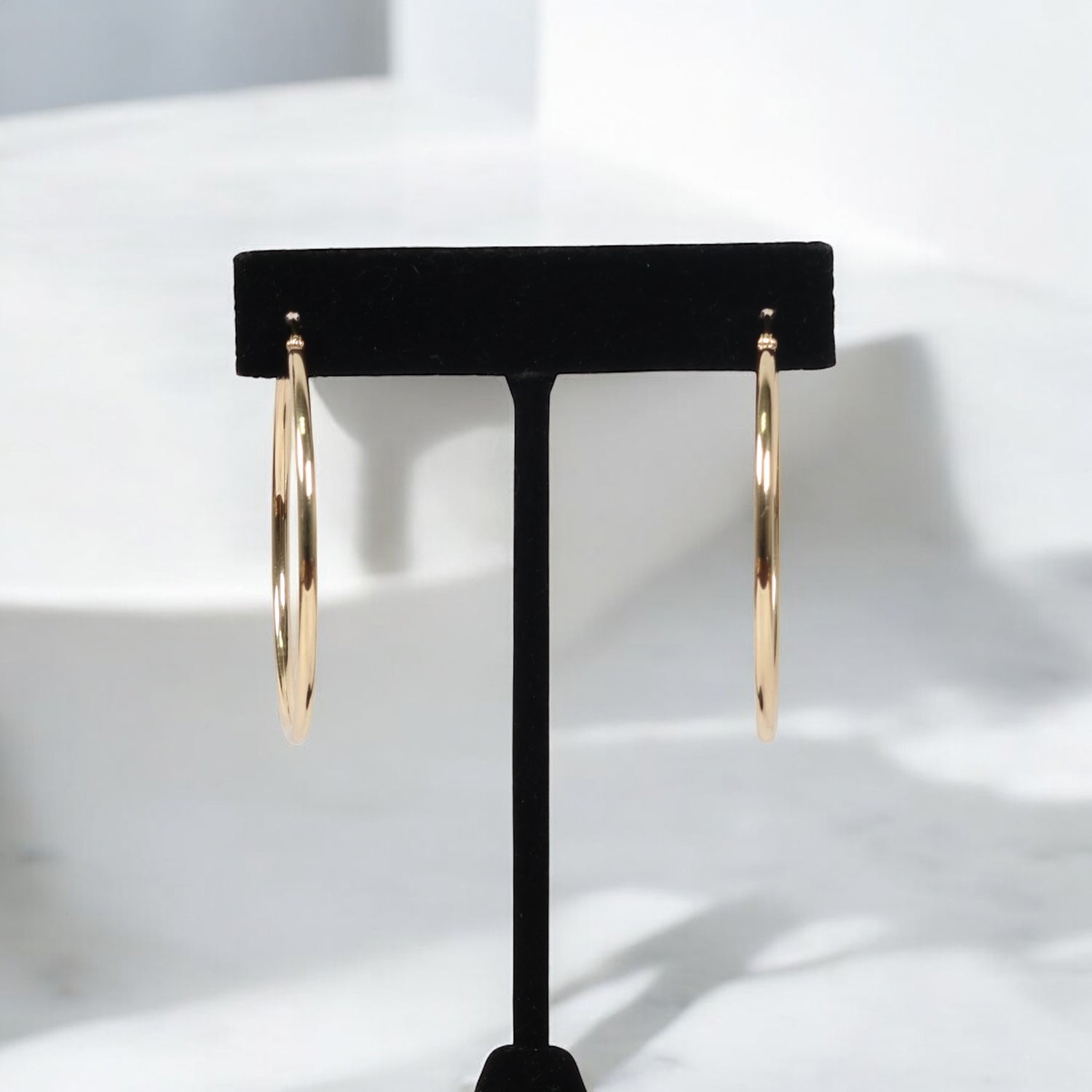 14K YG Fashion Hoop Earrings / 2.6gr / 1.7in /
