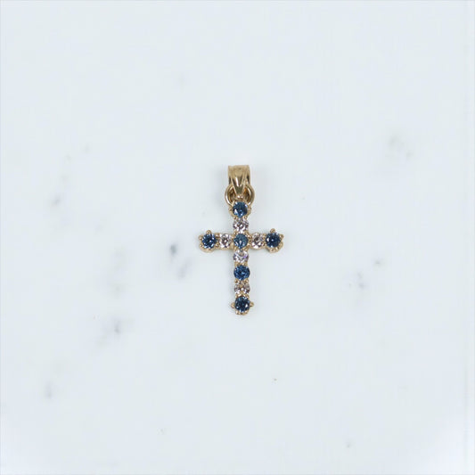 10K YG Cross Pendant / 1.1gr / 0.8in / With Blue-White Zircons