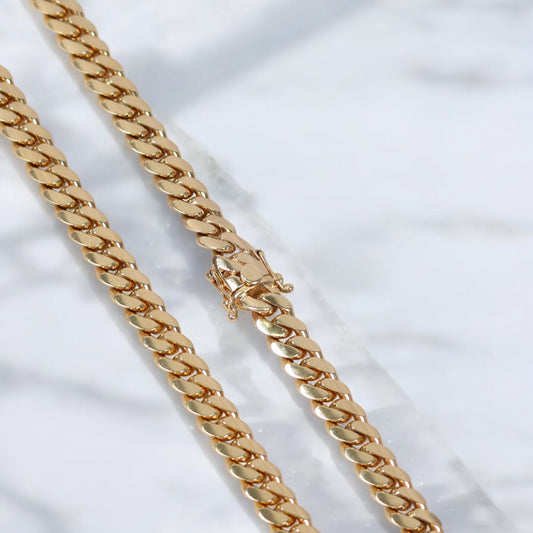 14K YG Cuban Links Chain / 121.38gr / 8.7mm / 21.5in /