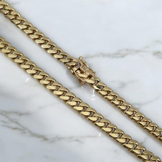 10K YG Cuban Link Chain / 147.8gr / 9.6mm - 24in