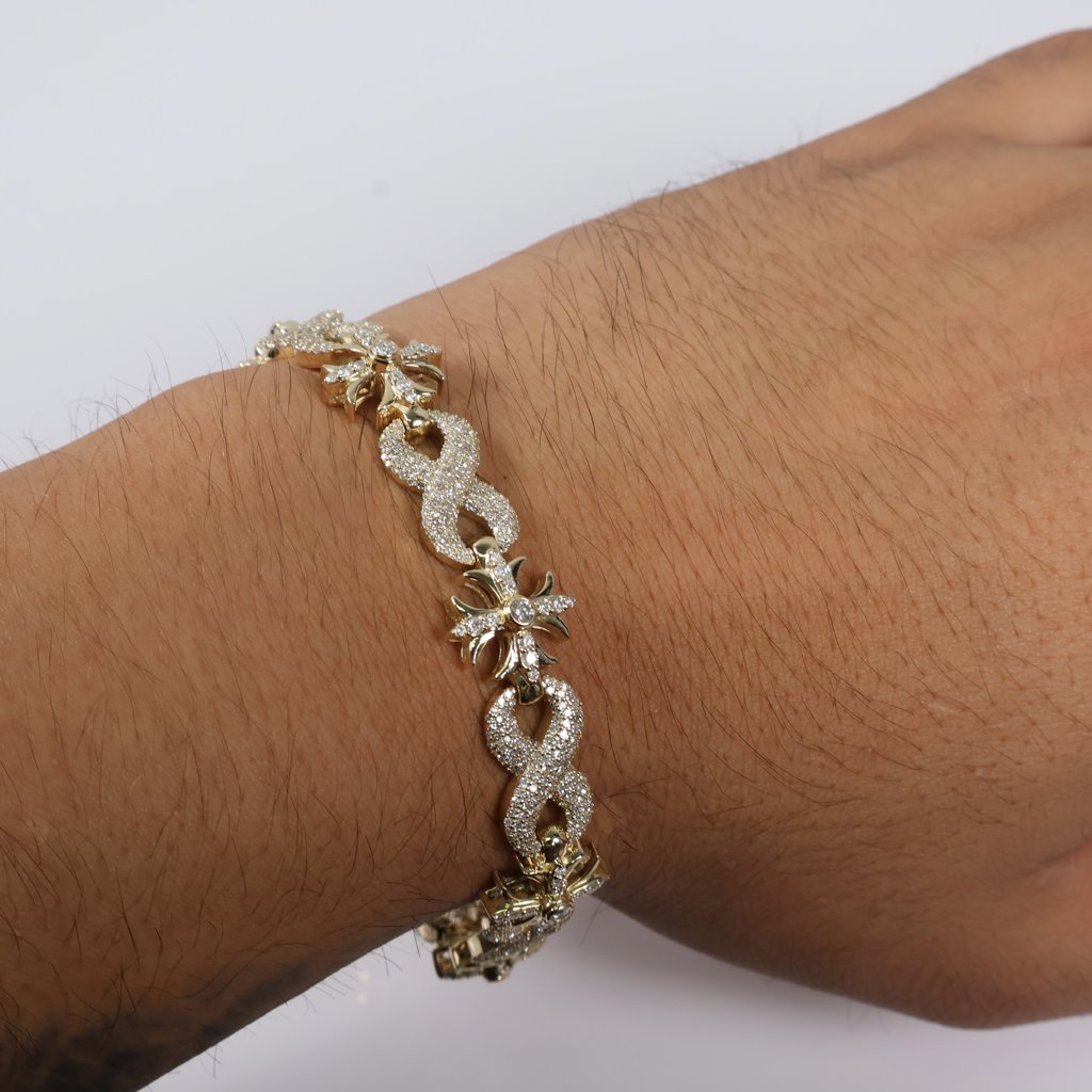 10K YG Diamond Infinity Flower Link Bracelet / 23.7gr / 8.4mm / 8in / 2.80Ct / VS2-SI / G-H