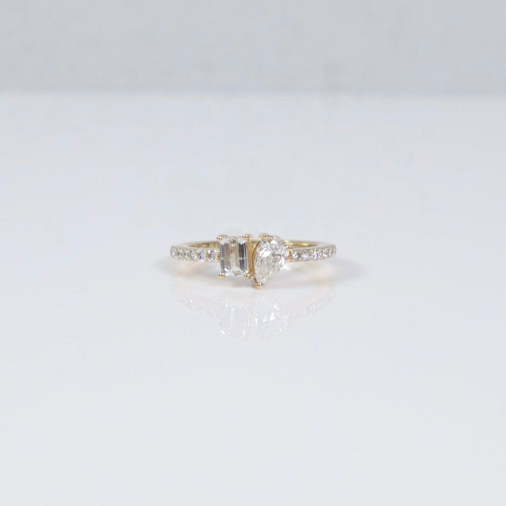 14K YG Lab Diamond Emerald-Pear Cut Engagement Ring / 2.64gr / Sz 7 / 1Ct Lab Dia / H / VS