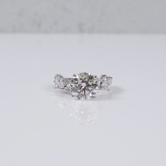 14K WG Lab Diamond Round Brilliant With Certificate Engagement Ring / 4.40gr / Sz 7 / 5.85 CTTW Lab VS / E-F