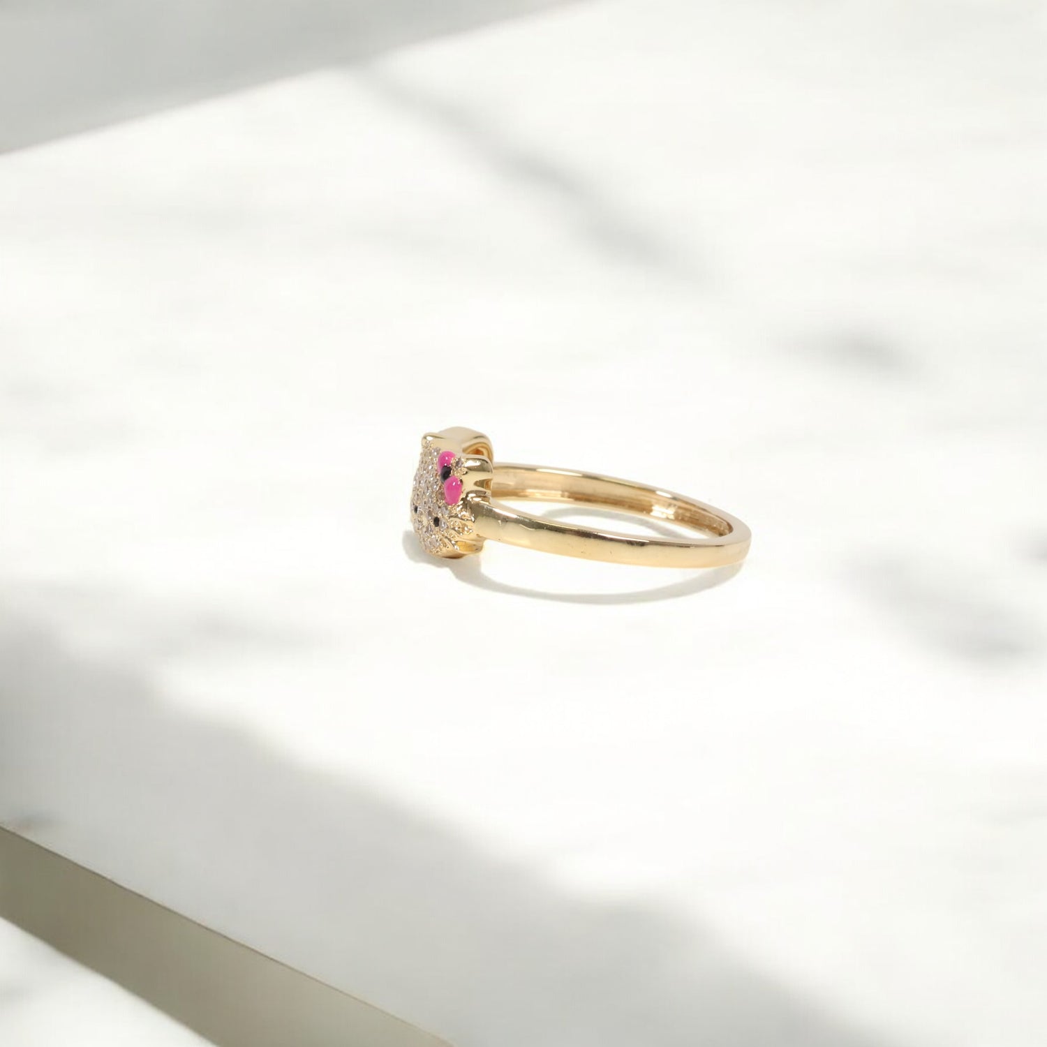 10K YG Diamond HK - Letter T Rings / 2.3gr / Sz 6.5 / 0.13Wt Dia