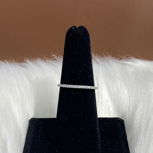 14K White Gold Diamond Luxury Engagement Ring 0.25Ct / 1.5gr / Size 6