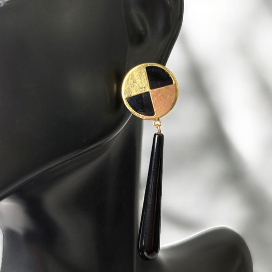 14K Yellow Gold Onix Stud Earrings / 6.3gr