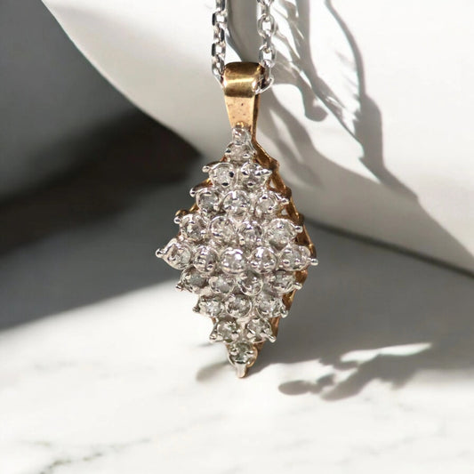 10K White Gold Diamonds Jewelry Set / 3.9gr / 1.3mm / 17in