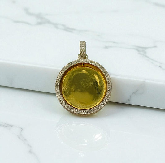10K Yellow Gold Diamond Memorial Double Photo Pendant 0.42Ct Dia / 7.43gr / 1.4-1in