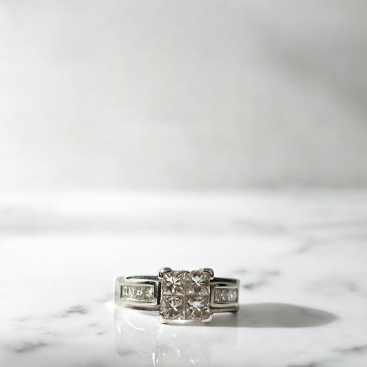 Princess Engagement Ring 14K White Gold With Diamonds / 7.8gr / Size 6.5