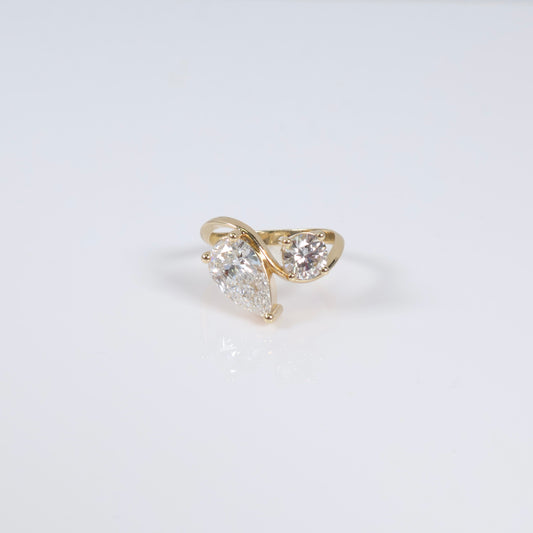 14K YG Lab Diamond Pear-Round Brilliant With Certificate Engagement Ring / 3.6gr / Sz 7 / 2.02Ct Lab Dia / E / VS1