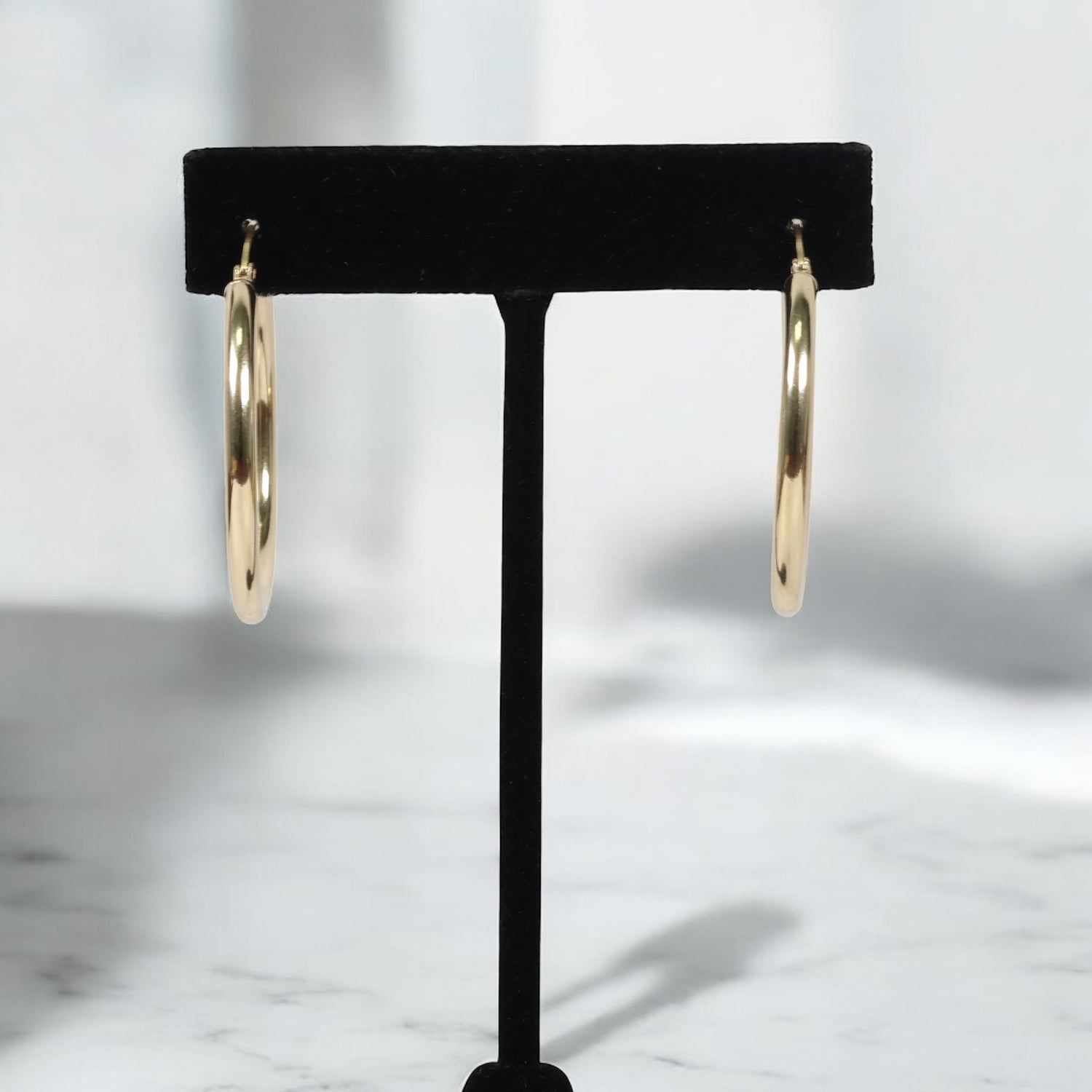 14K YG Fashion Hoop Earrings / 2.73gr / 1.4in /