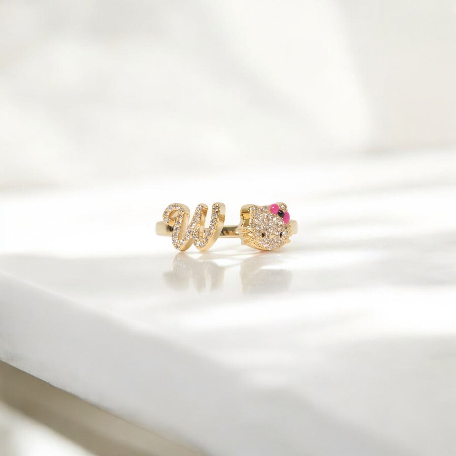 10K YG Diamond HK - Letter W Rings / 2.64gr / Sz 6.5 / 0.15Wt Dia