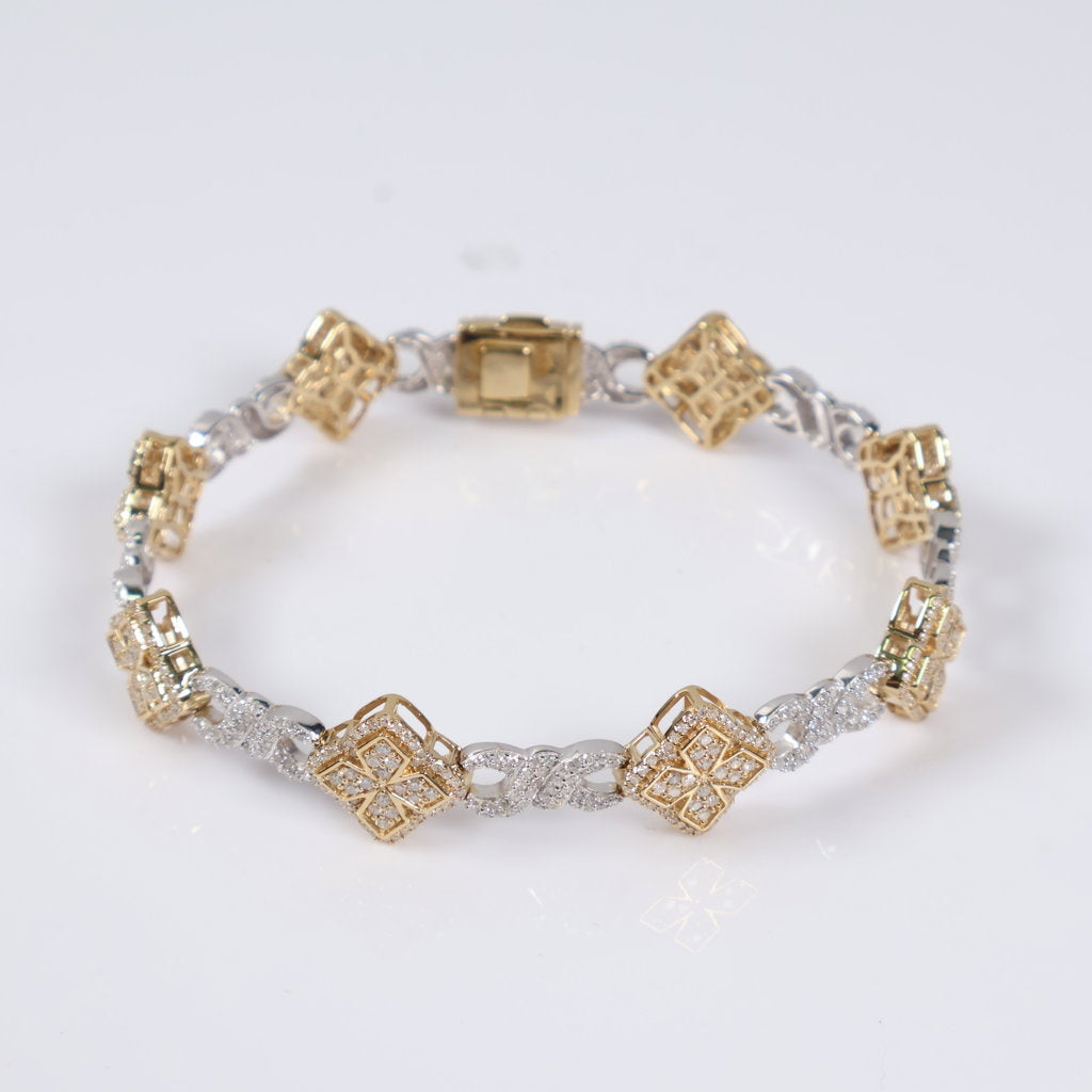 10K YG Diamond Infinity Flower Link Bracelet / 16.6gr / 6.2mm / 8in / 4Ct / VS2-SI / G-H